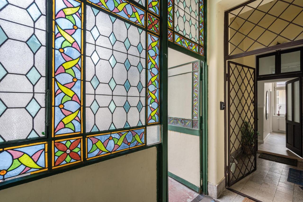 Atmos Glare Apartment بودابست المظهر الخارجي الصورة