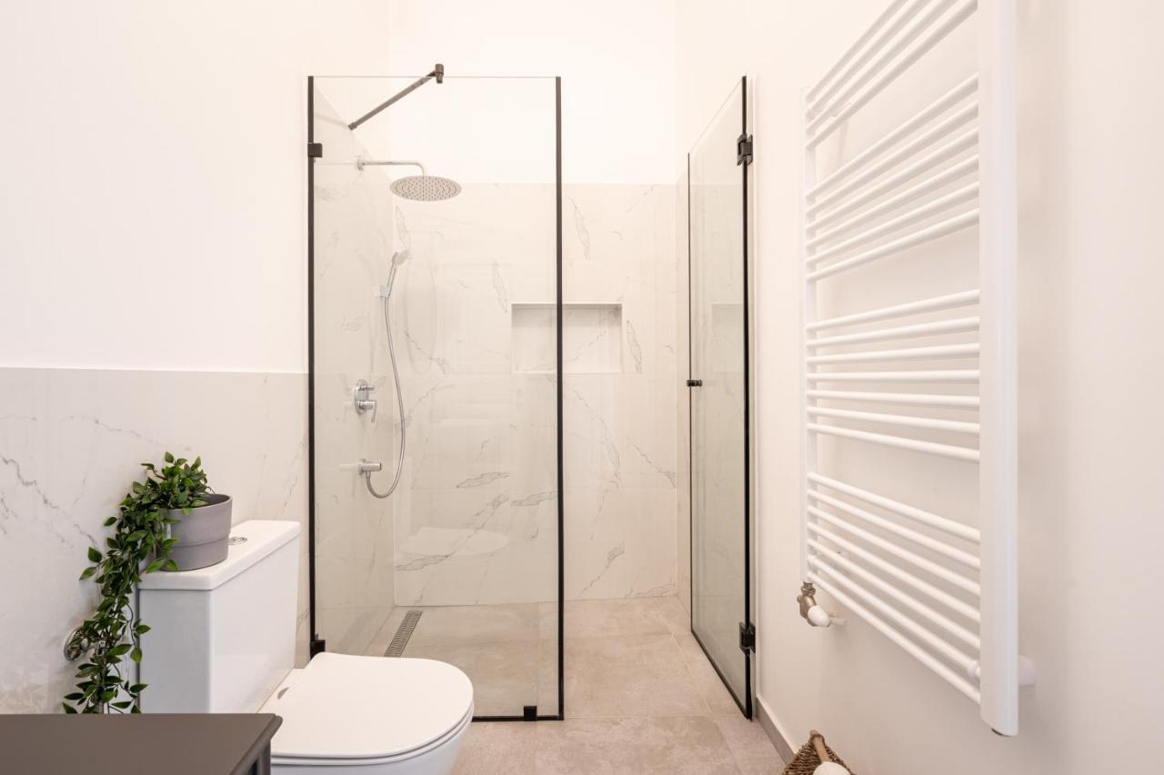 Atmos Glare Apartment بودابست المظهر الخارجي الصورة